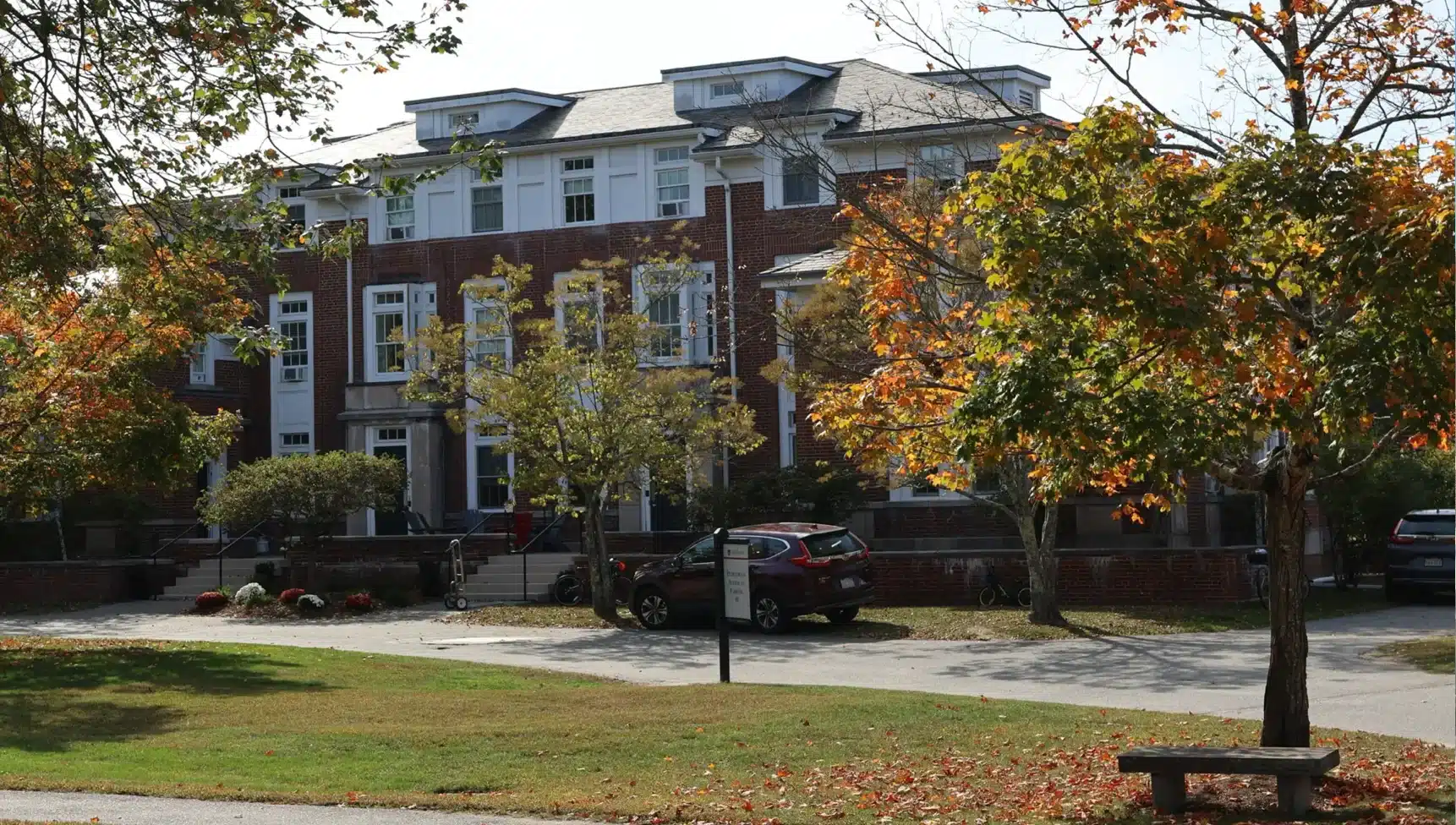 Middlesex School Kravis Building